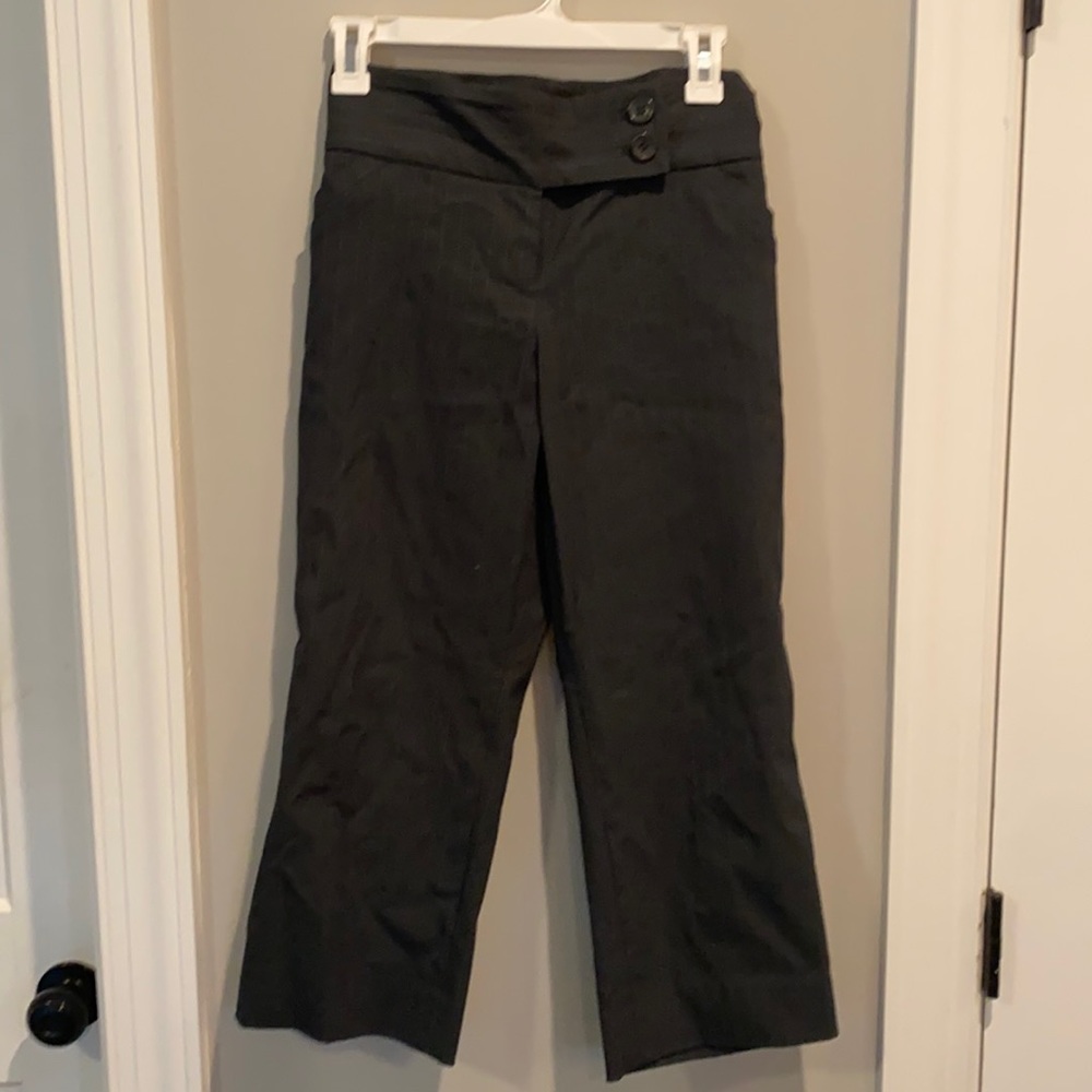 The limited exact stretch capris. Size 12